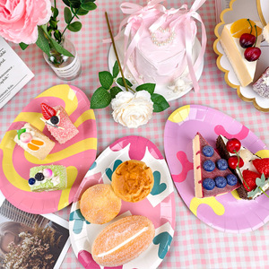 Assiette jetable <span class=keywords><strong>en</strong></span> <span class=keywords><strong>carton</strong></span> blanc <span class=keywords><strong>en</strong></span> forme de lapin de Pâques, plateau ovale pour la décoration de la fête de Pâques - Product Image 1