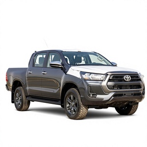 Hilux SR5 Pickup 2025 2.4L Diesel Automatico con Sedili in Pelle, Fari LED, Pneumatici R18, Guida a Sinistra - Product Image 1