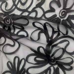 Fábrica 100% poliéster 3D cinta bordada Floral tul Malla tela encaje agradable a la piel nuevo diseño para vestido y decoración - Product Image 4