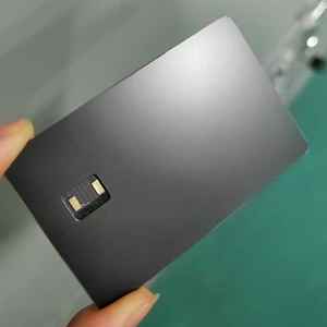 Tarjeta de Crédito con Antena NFC Integrada de Doble Interfaz, Metálica, Duradera y Elegante, Función de Pago sin Contacto, Impresión a Todo Color - Product Image 3