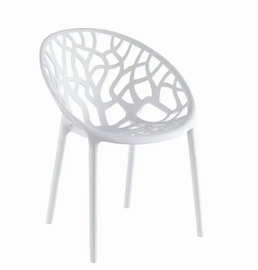 Venta caliente moderno negro barato apilable PP árbol comedor silla diseño al aire libre restaurante café plástico <span class=keywords><strong>terraza</strong></span> silla - Product Image 1