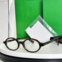 Lunettes de soleil tendance à monture fine et cerclée, protection UV400, sensation haut de gamme, confortables, carrées, légères, de haute qualité, pour adultes, unisexes, colorées