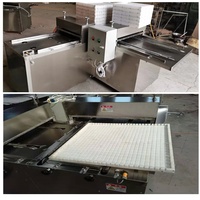 Machine de fabrication de barres protéinées aux céréales, de bonbons aux cacahuètes et de galettes de graines de sésame