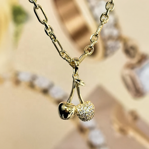 Collier tendance en argent sterling 925 avec pendentif cerise micro-pavé de zircone, chaîne trombone pour usage quotidien - Product Image 3