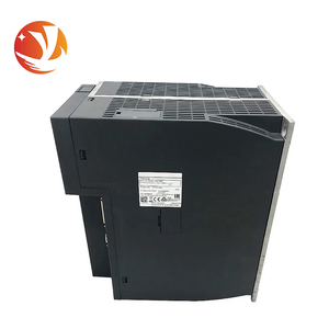 Controlador Lógico Programable (PLC) SIEMENS 6SL3 210-5FE17-0UA0 6SL3210-5FE17-0UA0 Nuevo y Original para Programación de PLC, 16 E/S, 110V - Product Image 3