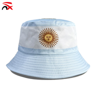 Kit de produits pour supporters de football avec motif du drapeau argentin 2026, comprenant un autocollant de tatouage argentin, des lunettes de soleil et un drapeau de voiture