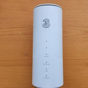 Routeur sans fil ZTE MC801A1 5G WiFi 6 avec emplacement SIM LTE Cat19 AX1800 3,8 Gbps VPN Chipset Qualcomm <span class=keywords><strong>4</strong></span> ports LAN pour la <span class=keywords><strong>maison</strong></span> - Product Image 3