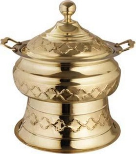 Recipiente para calentar comida con tapa y asas, diseño circular, en oro pulido. - Product Image 1