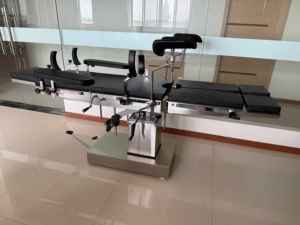 Equipo Médico MT, Mesa Quirúrgica Hidráulica Manual de Emergencia para Quirófano de Hospital, Mesa de Operaciones - Product Image 4