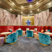 Banquette moderne en forme de U, canapé de restaurant, mobilier de restaurant, chaises et table en velours coloré