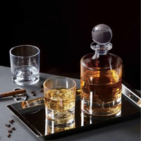 Top vente mode nouveau Design Offre Spéciale cristal gravé bouteilles de vin de football conception de baseball fond liqueur whisky verre décanteur