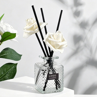 Diffuseur de parfum d'ambiance 50 ml personnalisé à longue durée d'action avec huiles essentielles, désodorisant et assainisseur d'air pour salle de bain, chambre et toilettes