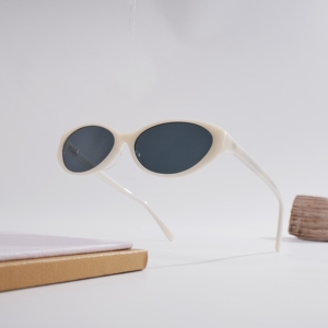 Gafas de Sol de Acetato de Alta Gama con Lentes de Nailon Premium y Logotipo Personalizado para el Mercado Europeo - Product Image 4