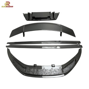 Kit de Carrocería de Fibra de Carbono Estilo Vorstein, Alerón Delantero, Difusor Trasero, Alerón Trasero y Faldones Laterales para Audi R8 Kit 2016-2018 - Product Image 1