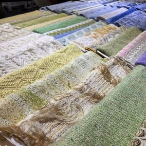 रंगीन 100% शुद्ध आंतरिक मोंगोलियन कश्मीरी पेट धागा और हाथ बुनाई के लिए - Product Image 5