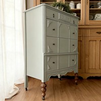 Armoire en bois massif de style français vintage avec décorations sculptées, armoire de rangement pour salon et chambre, armoire de rangement pour entrée