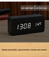 Jam Alarm Mekanik Kayu Kreatif dengan Layar LED Digital Bercahaya, Termometer, Kalender, Penunjuk Suhu, dan Fitur Senyap untuk Meja Samping Tempat Tidur