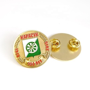 Estampage de métal de haute qualité estampillé die frappé plaqué or émail doux russe russie icône badge en forme de cercle rond - Product Image 1