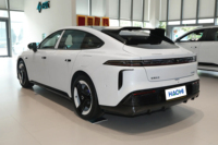Dongfeng Epai Yipai 007 Coche Eléctrico 308Ultra + Coche Híbrido Vehículos de Nueva Energía Sedán Usado Coches Eléctricos Yipai Dongfeng E Pai 007
