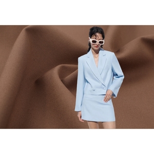 Vải may quần áo nữ chất liệu polyester <span class=keywords><strong>viscose</strong></span> co giãn 4 chiều, nhuộm trơn, mềm mại, trọng lượng trung bình 210gsm, chất liệu TR, thích hợp may quần áo nữ. - Product Image 1