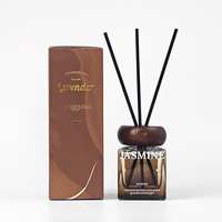 Luxus-Handelsmarke für Reed-Diffusor und Aromakerzen-Geschenkset mit starkem Duftglas material für die Luft erfrischung im Heimauto
