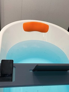 Oreiller de bain de <span class=keywords><strong>luxe</strong></span> ergonomique <span class=keywords><strong>Coussin</strong></span> de <span class=keywords><strong>baignoire</strong></span> spa imperméable pour baignoires luxueuses - Product Image 6