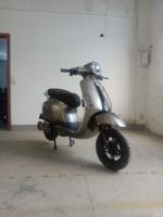 Scooter électrique pour adultes 800W 60V 72V, design à cadre bas, pour les trajets quotidiens en ville et les déplacements urbains