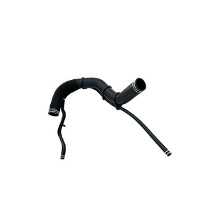 Manguera de Agua Compatible con el Sistema de Refrigeración del Ford F Max, Piezas de Automóvil, Proveedor OEM - Product Image 1