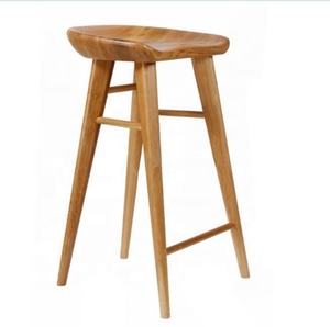 Chaises de <span class=keywords><strong>bar</strong></span> en bois massif nordique chaises de maison tabourets hauts tabourets de <span class=keywords><strong>snack</strong></span>-<span class=keywords><strong>bar</strong></span> chaises simples modernes tabourets de <span class=keywords><strong>bar</strong></span> - Product Image 1