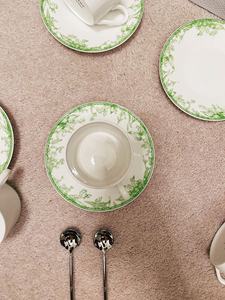 Service à café de luxe série D en porcelaine fine, 15 pièces, avec tasses, soucoupes et bouilloire de style américain - Product Image 3