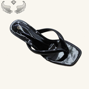 Sandales à talons hauts pour femmes, légères et élégantes, avec bride de cheville, idéales pour l'extérieur - Product Image 4