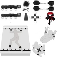 Ensemble de 13 pièces d'équipement de bondage BDSM, sangles, menottes, pagaie, bandeau, pinces pour les mamelons, attaches de lit, kit BDSM
