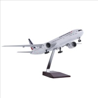 Modèle d'avion Boeing Air France en résine 47 cm avec lumières et roues, ornement d'avion statique réaliste, en boîte, durcissement à la chaleur, cadeau d'affaires
