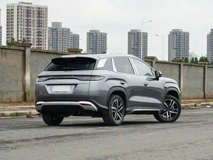 BYD SONG L DM-i: Vehículo Eléctrico Híbrido Enchufable de 5 Puertas y 5 Asientos, SUV Mediano con Caja de Cambios E-CVT y Velocidad Máxima de 180 km/h - Product Image 3