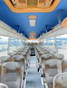 Autocar diesel d'occasion fiable, 47 places, conduite à gauche, bus de luxe pour passagers, en excellent état de marche - Product Image 6