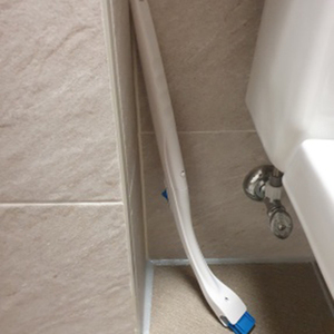 <span class=keywords><strong>Brosse</strong></span> de toilette jetable 100% dégradable <span class=keywords><strong>à</strong></span> <span class=keywords><strong>usage</strong></span> <span class=keywords><strong>unique</strong></span> baguette en plastique bleu tissus non tissés <span class=keywords><strong>brosse</strong></span> de nettoyage de toilette - Product Image 5
