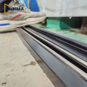 Système de porte en verre/aluminium standard américain Nafs 2011 avec moustiquaire accordéon - Product Image 6