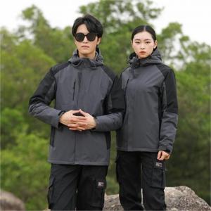 Custom Men's 2024 <b>Waterproof</b> Winter Pullover <b>Jacket</b> <b>Long</b> Windbreaker for Outdoor Hiking and Work Zipper Closure - Product Image 2