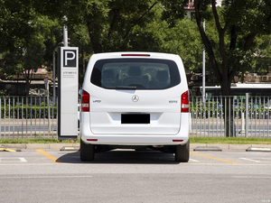 <span class=keywords><strong>Mercedes</strong></span>-Benz <span class=keywords><strong>Vito</strong></span> 2.0T Usado, Monovolumen Turboalimentado de 231HP, Motor L4 de Gasolina, Híbrido Suave de 48V, <span class=keywords><strong>7</strong></span> <span class=keywords><strong>Plazas</strong></span> - Product Image 3