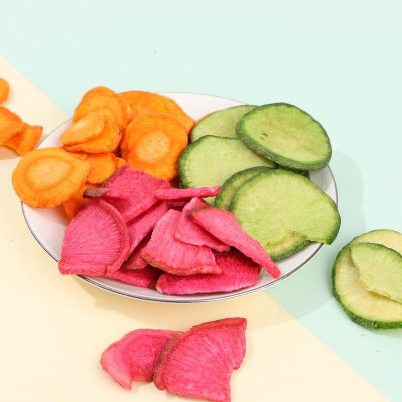 Crispy Healthy Snacks with Dried Vegetables