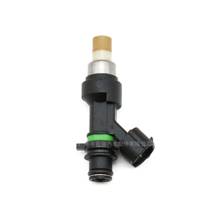 Inyector de Combustible FBYCS50 15710-66J00 para Motores Suzuki Nissan 2.0L, Pieza de Repuesto - Product Image 2
