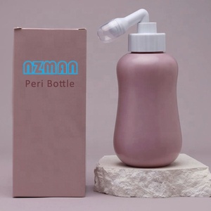 Botella de Agua Portátil NZMAN Rosa Bebé para Cuidado Postparto, Artículos Esenciales para el Postparto, Cuidado Femenino, Bidé de Viaje de 12 oz - Product Image 4