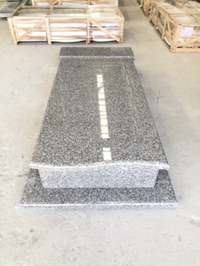 Гранитные надгробия Misty Brown G664 для оптовой продажи на рынке Польши - Product Image 6