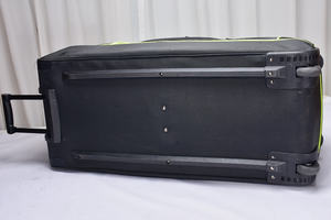 Grand <span class=keywords><strong>sac</strong></span> <span class=keywords><strong>de</strong></span> voyage à roulettes en polyester tendance avec fermeture éclair et roulettes pour équipement <span class=keywords><strong>de</strong></span> <span class=keywords><strong>course</strong></span> moto - Product Image 4