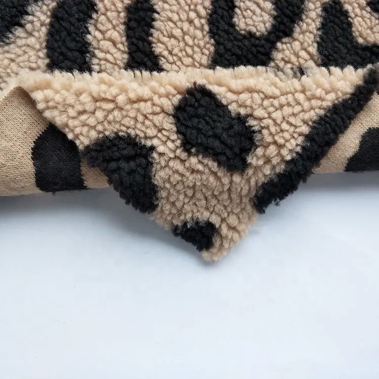Hot Selling Leopard Vrouw 100% Polyester Sherpa Fleece Stof Voor Jas