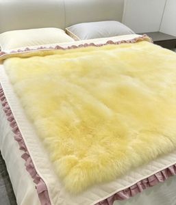Manta <span class=keywords><strong>de</strong></span> Lana Real <span class=keywords><strong>de</strong></span> Pelo Largo Amarillo Claro Personalizada por el Fabricante, con Ribete <span class=keywords><strong>de</strong></span> <span class=keywords><strong>Volantes</strong></span> <span class=keywords><strong>de</strong></span> Lujo, para Cama Doble, Textil para el Hogar <span class=keywords><strong>de</strong></span> Invierno - Product Image 5