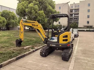 Moteur/Pompe pour mini-excavatrice sur chenilles sans queue ER626H de 2,85 tonnes pour l'aménagement paysager, la pose de canalisations et la rénovation intérieure - Product Image 2