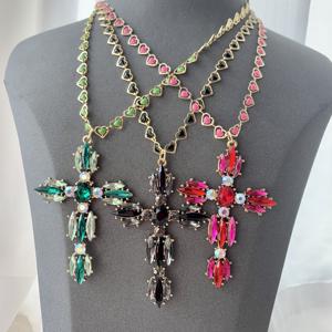 BD-B5272 grand verre cz croix collier mystique coeur chaîne collier merveilleux haute qualité collier bijoux incroyable - Product Image 4