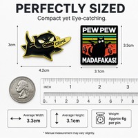 Großhandel Niedliche Katzen-Emaille-Brosche mit englischem inspirierendem Zitat, Zinklegierung, weiche Emaille, Glücksbringer, Haustier-Revers-Accessoire, Geschenk
