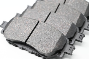 ผ้าเบรกหน้าคุณภาพดั้งเดิมใหม่ <span class=keywords><strong>D2058</strong></span> สำหรับรถกระบะ Hilux VIII เซรามิก/กึ่งโลหะ/โลหะผสมต่ำ JINCHEN/OEM - Product Image 5